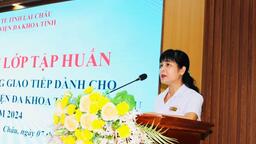 Tập huấn Nâng cao kỹ năng giao tiếp dành cho nhân viên y tế.