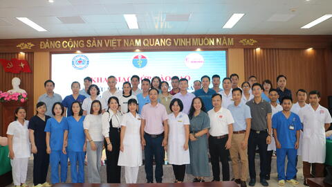 BỆNH VIỆN ĐA KHOA TỈNH LAI CHÂU PHỐI HỢP VỚI BỆNH VIỆN E TỔ CHỨC KHÓA ĐÀO TẠO CẤP CỨU HỒI SINH TIM PHỔI THEO TIÊU CHUẨN AHA