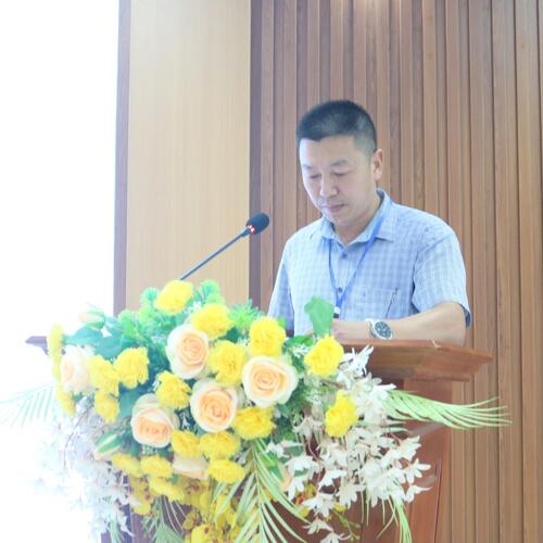 BỆNH VIỆN ĐA KHOA TỈNH LAI CHÂU TRAO QUYẾT ĐỊNH NGHỈ HƯU CHO VIÊN CHỨC