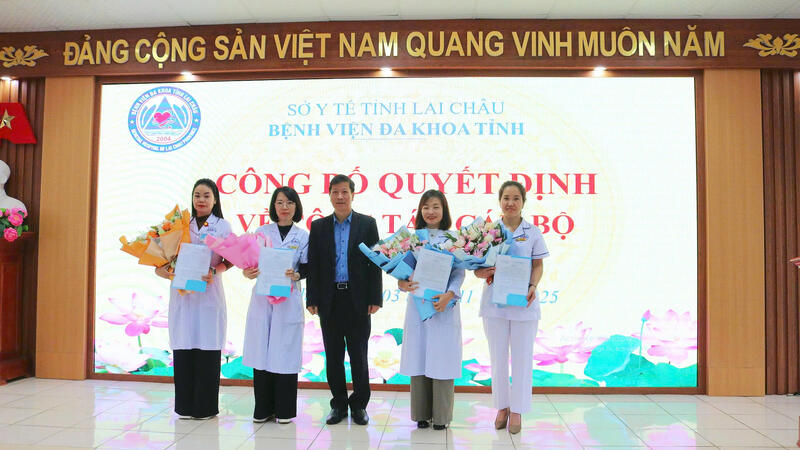 BỆNH VIỆN ĐA KHOA TỈNH LAI CHÂU CÔNG BỐ QUYẾT ĐỊNH VỀ CÔNG TÁC CÁN BỘ