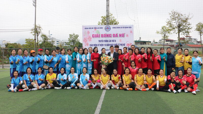 Bệnh viện Đa khoa tỉnh Lai Châu tổ chức Giải bóng đá nữ truyền thống lần thứ III chào mừng Ngày Quốc tế Phụ nữ 8/3