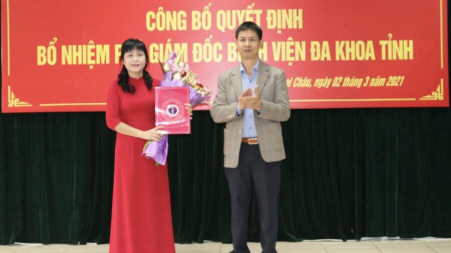 Lễ công bố quyết định bổ nhiệm Phó giám đốc bệnh viện đa khoa tỉnh.